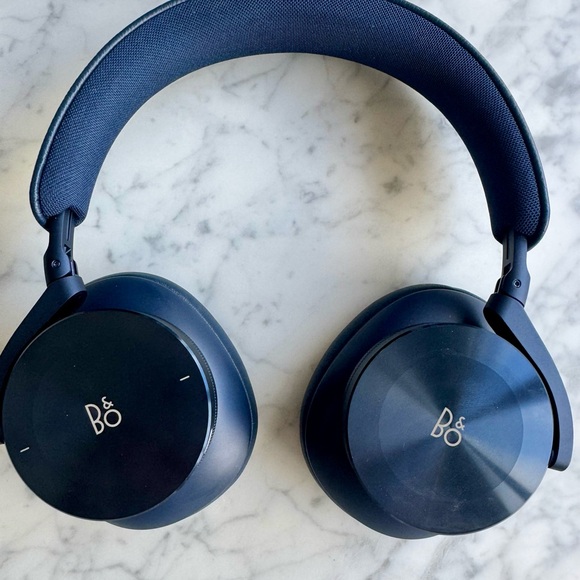 BANG & OLUFSEN Headphones Beoplay H95 - Picture 8 of 16